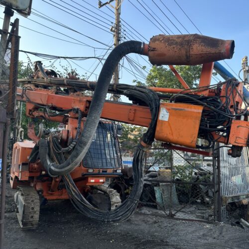 Máy khoan đá Atlas Copco
